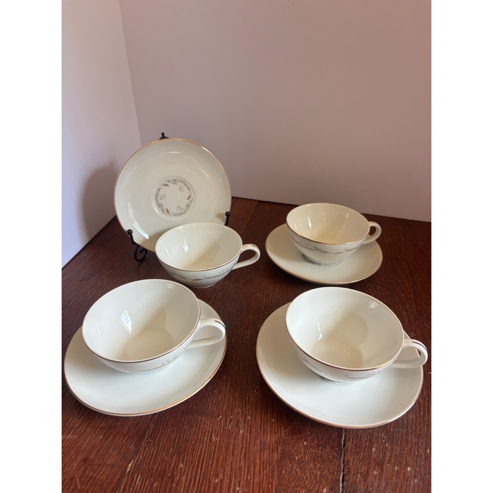 Kaysons Fine China Golden Fantasy Teacup and Saucer Set of 4 Japan Vintage